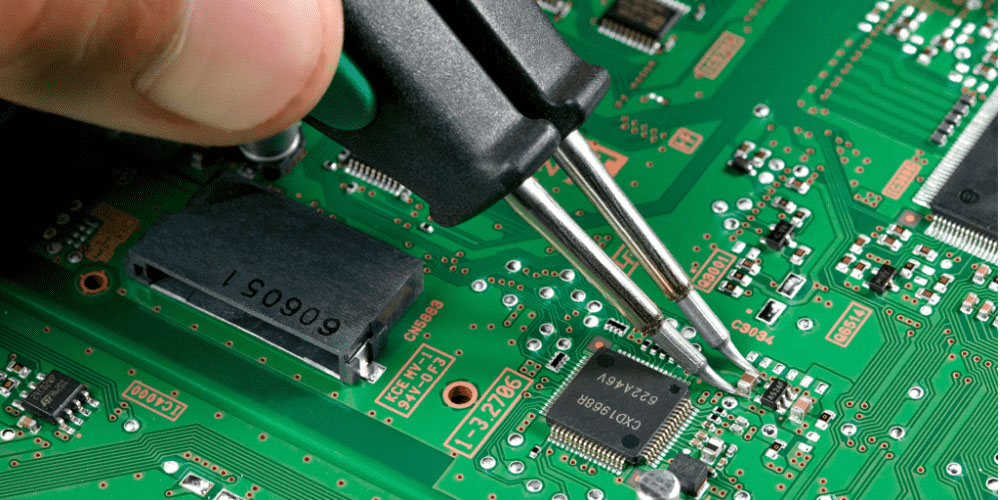 The processes of PCB and SMT assembly